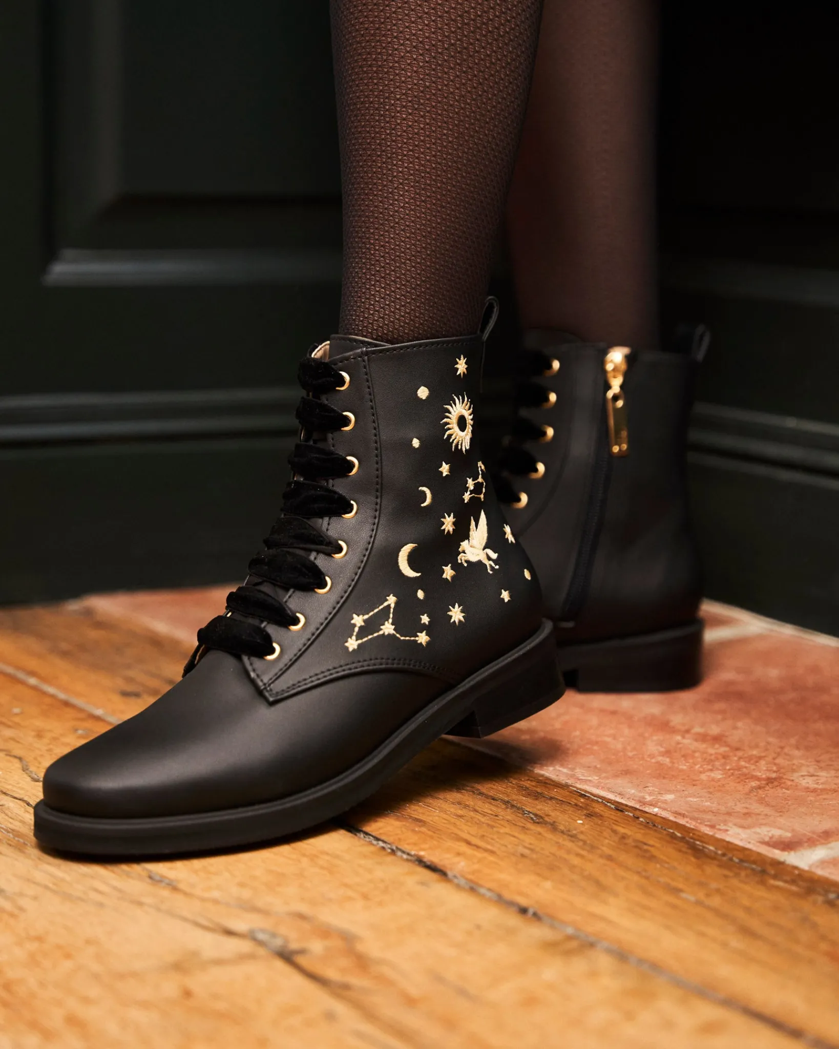Minuit sur Terre Low Boots<Galaxie Astro
