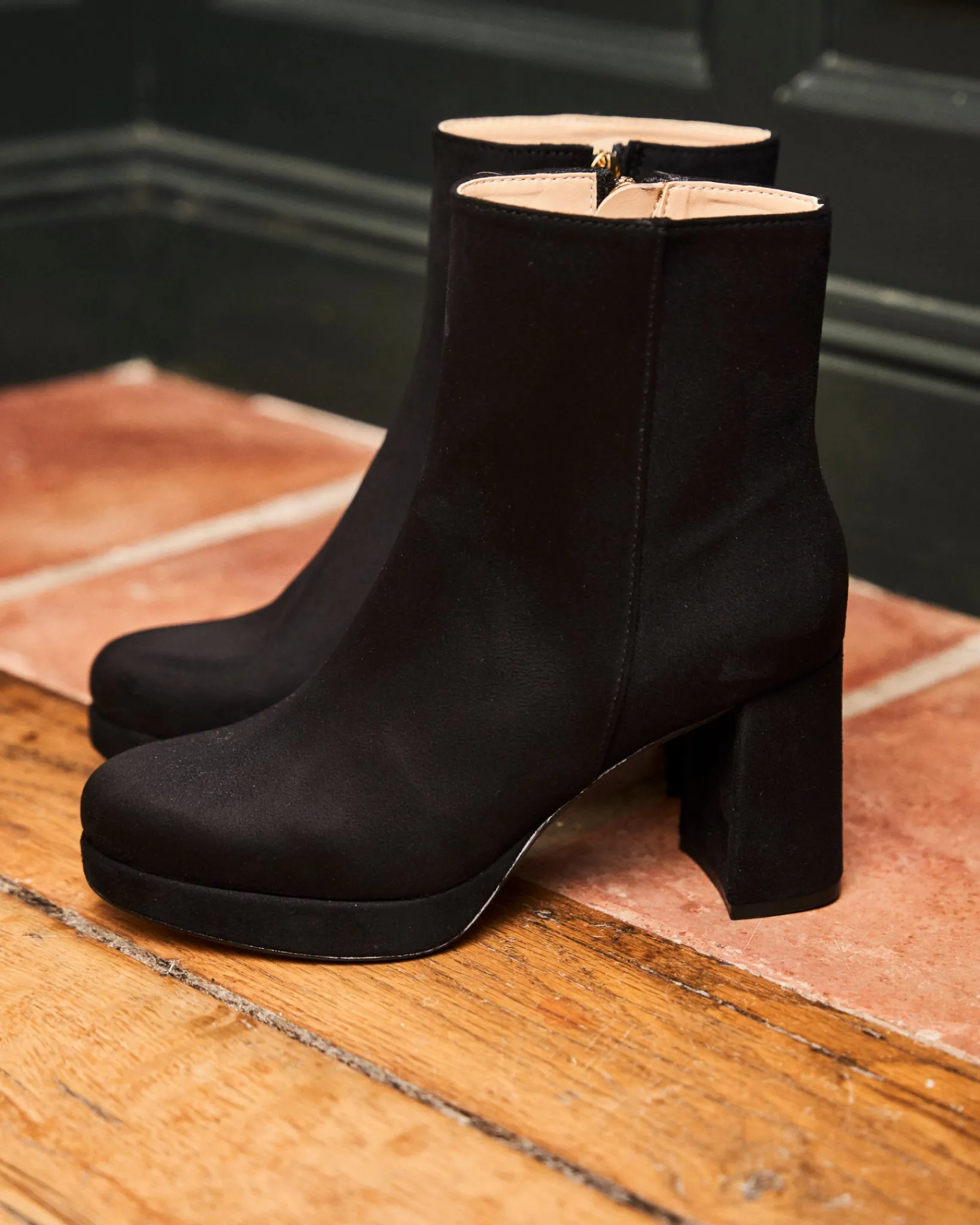 Minuit sur Terre Heeled Boots<Indice Noir