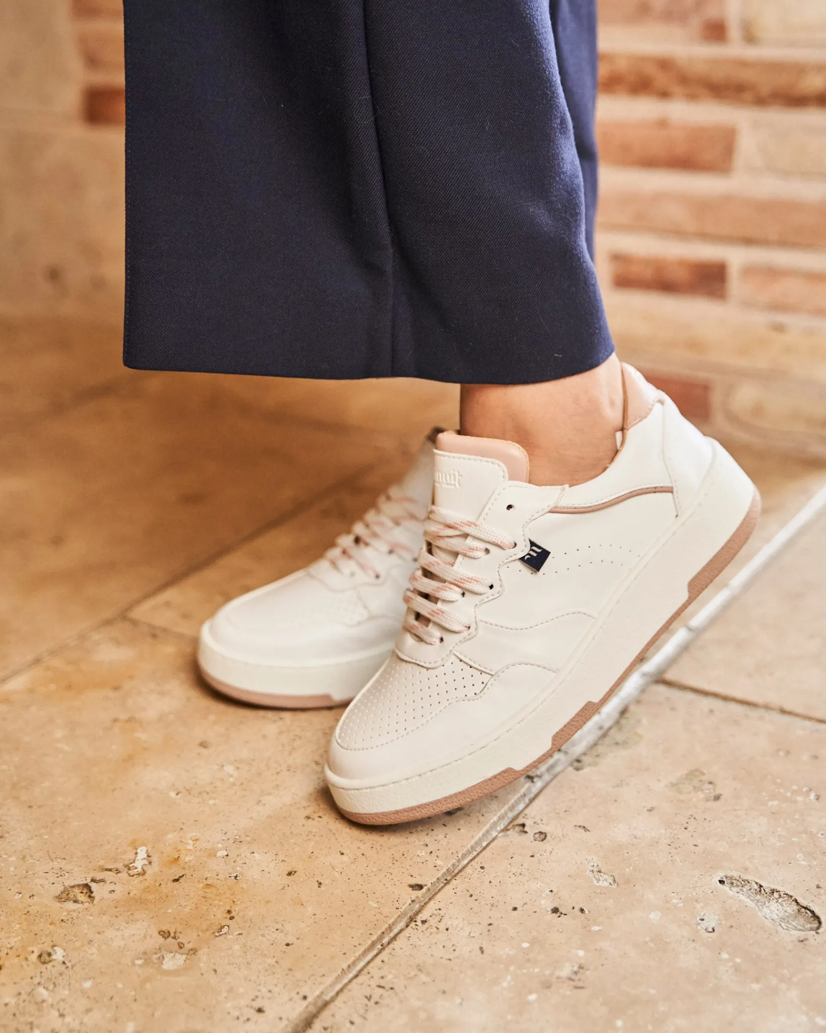 Minuit sur Terre Sneakers<Vestige Blanc Rose