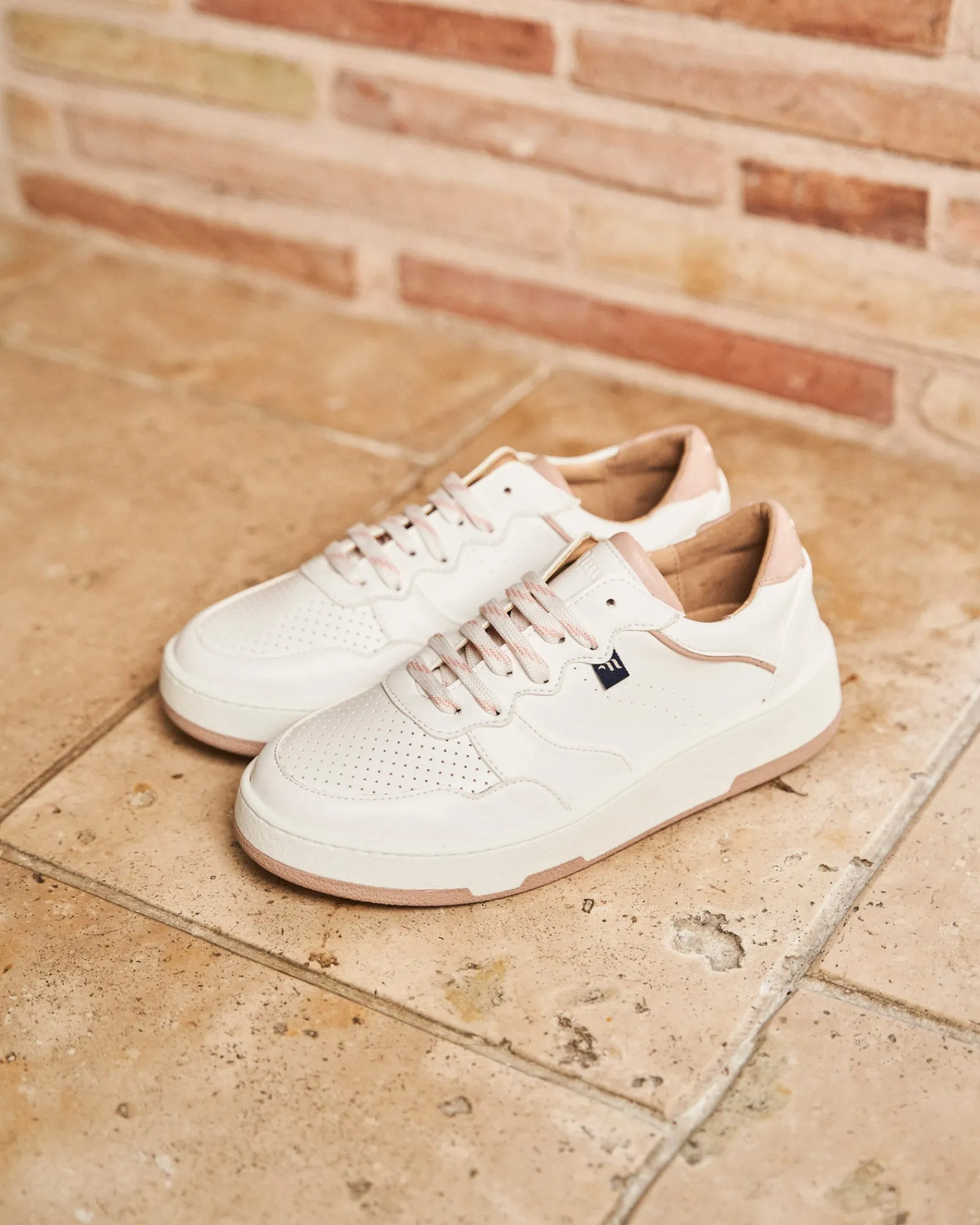 Minuit sur Terre Sneakers<Vestige Blanc Rose