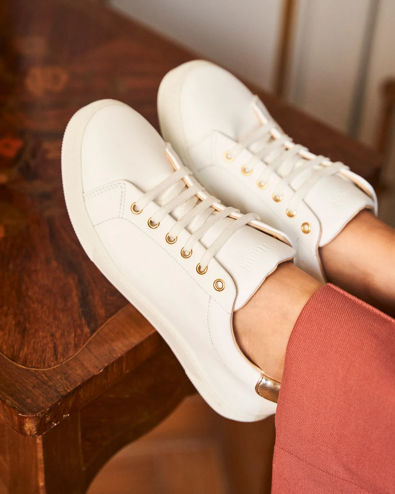 Minuit sur Terre Sneakers<Virevolte Blanc