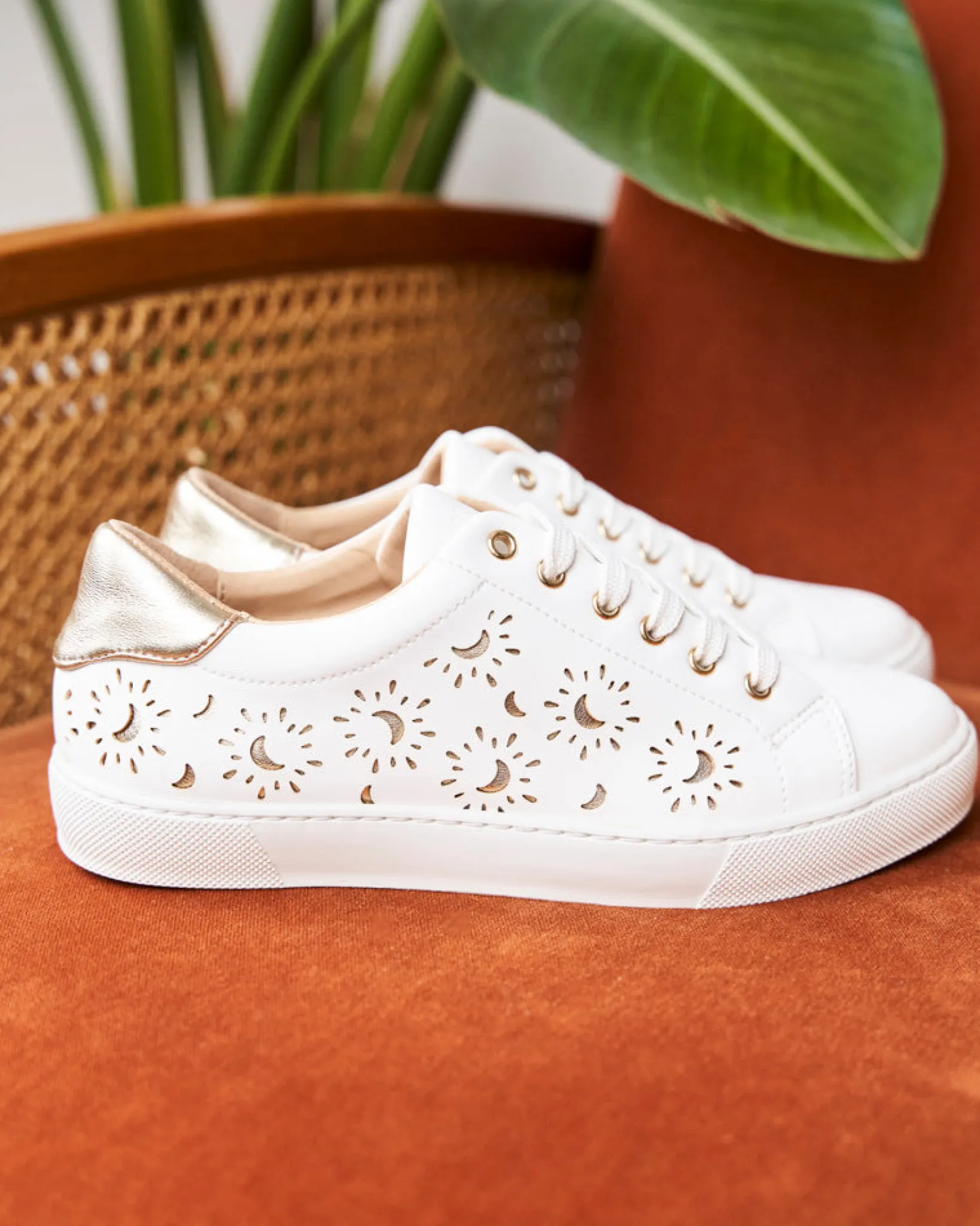Minuit sur Terre Sneakers<Virevolte Lunes Or